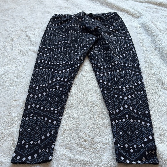 Garage Boho Blue Black White Cropped Leggings Large - Picture 3 of 6